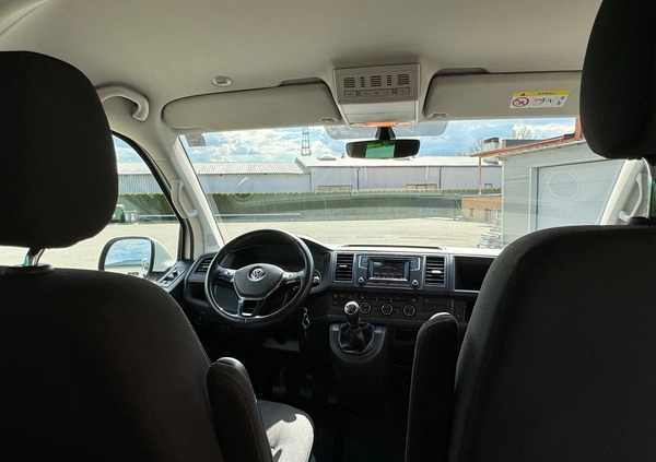 Volkswagen Caravelle cena 149000 przebieg: 111000, rok produkcji 2019 z Słupsk małe 277
